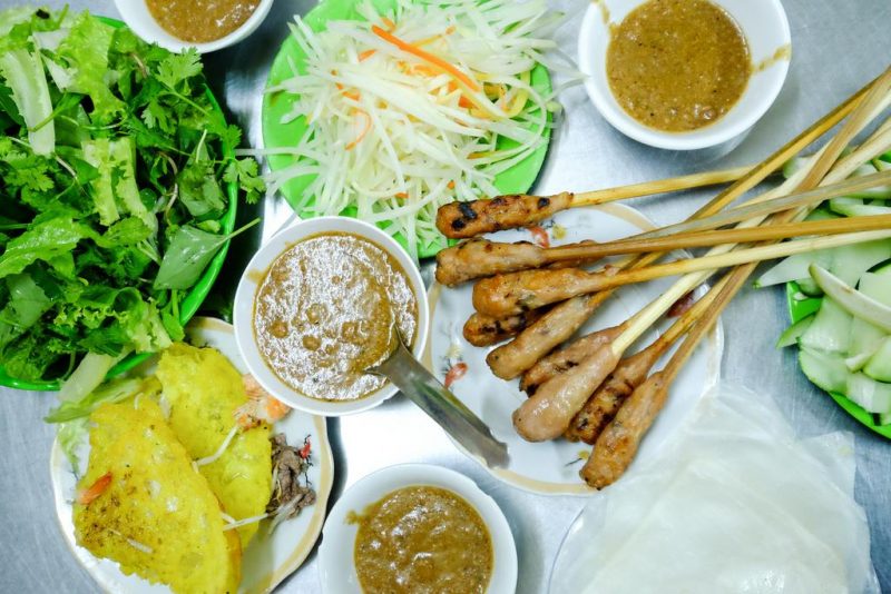 Món ăn hấp dẫn ở Đà Nẵng