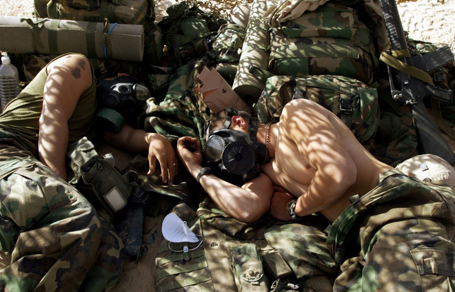Bí quyết ngủ ngon lành trong 2 phút của lính Mỹ