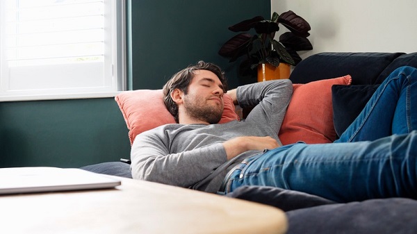 giấc ngủ power nap kiểu Nhật