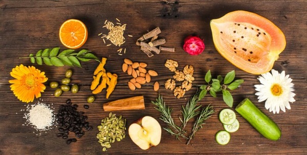 mỹ phẩm organic cho da mụn